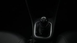 Used 2017 Volkswagen Ameo [2016-2020] Comfortline 1.2L (P) Petrol Manual interior GEAR  KNOB VIEW