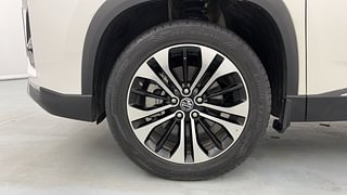 Used 2023 MG Motors Hector Plus Savvy Pro 1.5 Turbo Petrol CVT 6 STR Petrol Automatic tyres LEFT FRONT TYRE RIM VIEW