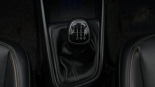 Used 2021 Hyundai New i20 Asta 1.0 Turbo IMT Petrol Manual interior GEAR  KNOB VIEW