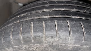 Used 2019 maruti-suzuki Baleno Zeta CVT Petrol Petrol Automatic tyres LEFT FRONT TYRE TREAD VIEW