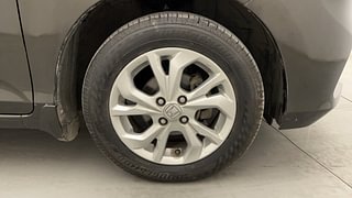 Used 2019 Honda Amaze [2018-2021] 1.2 VX i-VTEC Petrol Manual tyres RIGHT FRONT TYRE RIM VIEW
