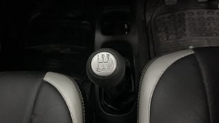 Used 2011 Maruti Suzuki Wagon R 1.0 [2010-2019] LXi Petrol Manual interior GEAR  KNOB VIEW