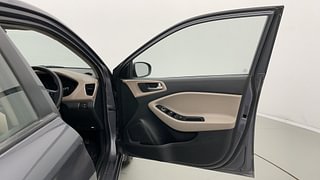 Used 2018 Hyundai Elite i20 [2018-2020] Asta 1.2 Petrol Manual interior RIGHT FRONT DOOR OPEN VIEW