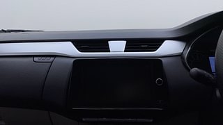 Used 2020 Renault Triber RXZ AMT Petrol Automatic top_features Touch screen infotainment system