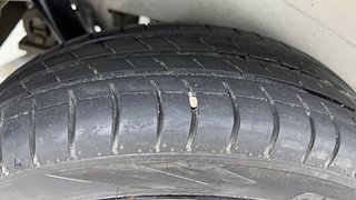Used 2017 Maruti Suzuki Wagon R 1.0 [2010-2019] VXi Petrol Manual tyres RIGHT REAR TYRE TREAD VIEW