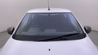 Used 2017 Renault Kwid [2015-2019] 1.0 RXT AMT Petrol Automatic exterior FRONT WINDSHIELD VIEW