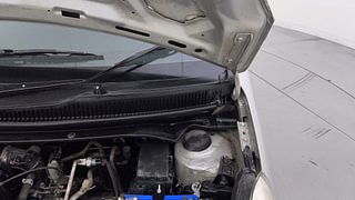 Used 2012 Maruti Suzuki A-Star [2008-2012] Vxi Petrol Manual engine ENGINE LEFT SIDE HINGE & APRON VIEW