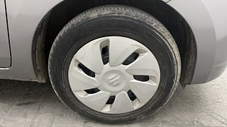 Used 2015 Maruti Suzuki Celerio ZXI AMT Petrol Automatic tyres RIGHT FRONT TYRE RIM VIEW