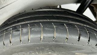 Used 2017 Maruti Suzuki Wagon R 1.0 [2010-2019] VXi Petrol Manual tyres LEFT REAR TYRE TREAD VIEW