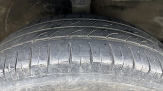 Used 2017 Maruti Suzuki Wagon R 1.0 [2010-2019] VXi Petrol Manual tyres RIGHT FRONT TYRE TREAD VIEW