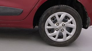 Used 2019 Hyundai Grand i10 [2017-2020] Sportz 1.2 Kappa VTVT Petrol Manual tyres LEFT REAR TYRE RIM VIEW