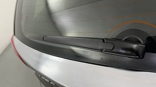 Used 2019 maruti-suzuki Baleno Zeta CVT Petrol Petrol Automatic top_features Rear wiper