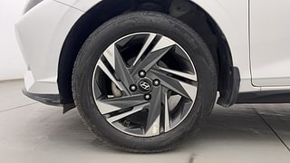 Used 2021 Hyundai New i20 Asta 1.0 Turbo IMT Petrol Manual tyres LEFT FRONT TYRE RIM VIEW