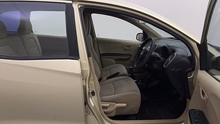Used 2016 Honda Mobilio [2014-2017] S Diesel Diesel Manual interior RIGHT SIDE FRONT DOOR CABIN VIEW