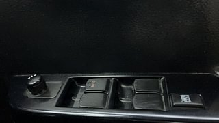Used 2017 Maruti Suzuki Wagon R 1.0 [2010-2019] VXi Petrol Manual top_features Power windows