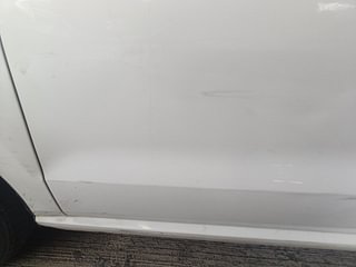 Used 2018 Volkswagen Polo [2018-2022] Comfortline 1.0L (P) Petrol Manual dents MINOR SCRATCH