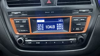 Used 2016 Hyundai i20 Active [2015-2020] 1.2 S Petrol Manual top_features Integrated (in-dash) music system
