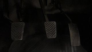Used 2016 Hyundai Eon [2011-2018] Era + Petrol Manual interior PEDALS VIEW