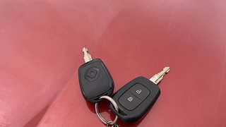 Used 2022 Renault Kwid 1.0L RXT(O) AMT Petrol Automatic extra CAR KEY VIEW
