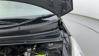 Used 2011 Hyundai i10 Sportz 1.2 Petrol + CNG (Outside Fitted) Petrol+cng Manual engine ENGINE LEFT SIDE HINGE & APRON VIEW