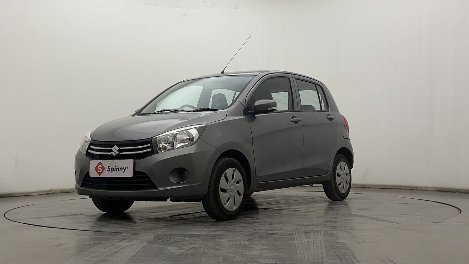LEFT FRONT CORNER VIEW
