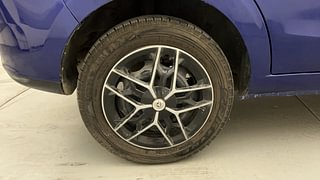 Used 2015 Tata Zest [2014-2019] XMS Petrol Petrol Manual tyres RIGHT REAR TYRE RIM VIEW