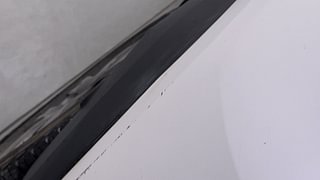 Used 2017 Renault Kwid [2015-2019] 1.0 RXT AMT Petrol Automatic dents MINOR SCRATCH