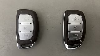 Used 2020 Hyundai Grand i10 [2017-2020] Asta 1.2 Kappa VTVT Petrol Manual extra CAR KEY VIEW