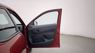 Used 2022 Renault Kwid 1.0L RXT(O) AMT Petrol Automatic interior RIGHT FRONT DOOR OPEN VIEW