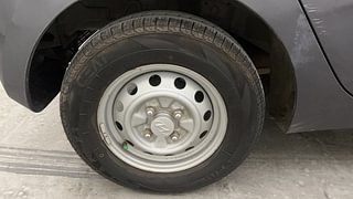 Used 2016 Hyundai Eon [2011-2018] Era + Petrol Manual tyres RIGHT REAR TYRE RIM VIEW