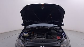 Used 2013 Volkswagen Polo [2010-2014] Highline1.2L (P) Petrol Manual engine ENGINE & BONNET OPEN FRONT VIEW