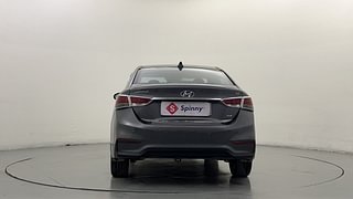 Used 2019 Hyundai Verna [2017-2020] 1.6 VTVT SX + AT Petrol Automatic exterior BACK VIEW