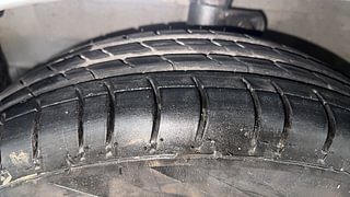Used 2012 Maruti Suzuki A-Star [2008-2012] Vxi Petrol Manual tyres LEFT FRONT TYRE TREAD VIEW