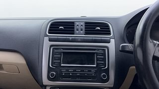 Used 2015 Volkswagen Polo [2015-2019] Highline1.2L (P) Petrol Manual top_features Integrated (in-dash) music system