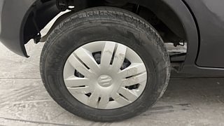 Used 2020 Maruti Suzuki Alto 800 Vxi Plus Petrol Manual tyres RIGHT REAR TYRE RIM VIEW