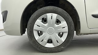 Used 2017 Maruti Suzuki Wagon R 1.0 [2010-2019] VXi Petrol Manual tyres LEFT FRONT TYRE RIM VIEW