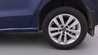 Used 2013 Volkswagen Polo [2010-2014] Highline1.2L (P) Petrol Manual tyres LEFT REAR TYRE RIM VIEW