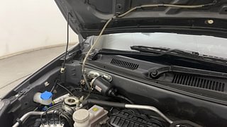 Used 2020 Maruti Suzuki Alto 800 Vxi Plus Petrol Manual engine ENGINE RIGHT SIDE HINGE & APRON VIEW