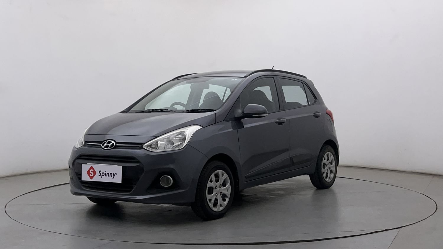LEFT FRONT CORNER VIEW