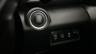 Used 2022 Maruti Suzuki XL6 Alpha AT Petrol Petrol Automatic top_features Keyless start