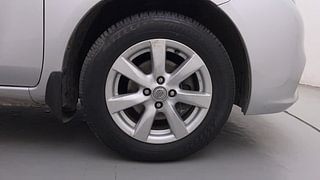 Used 2014 Nissan Sunny [2011-2014] XV Petrol Manual tyres RIGHT FRONT TYRE RIM VIEW