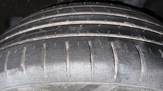Used 2019 maruti-suzuki Baleno Zeta CVT Petrol Petrol Automatic tyres LEFT REAR TYRE TREAD VIEW