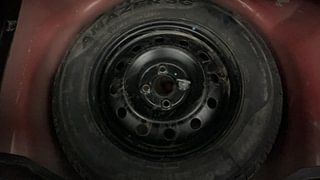 Used 2014 Maruti Suzuki Swift [2011-2017] VXi Petrol Manual tyres SPARE TYRE VIEW