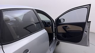 Used 2015 Volkswagen Polo [2015-2019] Highline1.2L (P) Petrol Manual interior RIGHT FRONT DOOR OPEN VIEW