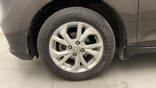 Used 2019 Honda Amaze [2018-2021] 1.2 VX i-VTEC Petrol Manual tyres LEFT FRONT TYRE RIM VIEW