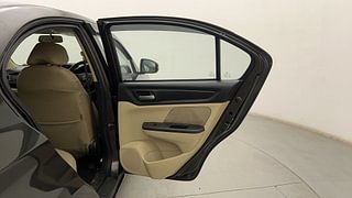 Used 2019 Honda Amaze [2018-2021] 1.2 VX i-VTEC Petrol Manual interior RIGHT REAR DOOR OPEN VIEW