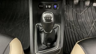 Used 2018 Hyundai Elite i20 [2018-2020] Asta 1.2 Petrol Manual interior GEAR  KNOB VIEW