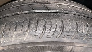 Used 2020 Renault Triber RXZ AMT Petrol Automatic tyres RIGHT FRONT TYRE TREAD VIEW