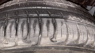 Used 2019 Hyundai Grand i10 [2017-2020] Sportz 1.2 Kappa VTVT Petrol Manual tyres LEFT REAR TYRE TREAD VIEW