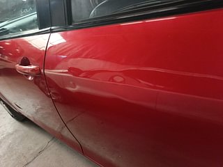 Used 2014 Maruti Suzuki Swift [2011-2017] VXi Petrol Manual dents MINOR DENT